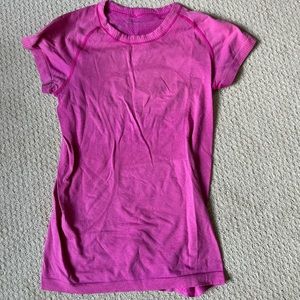 Lululemon Swiftly Tech Short Sleeved Crew